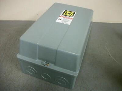 SQUARE D ENCL 60AMP LIGHTING CONTACTOR 8903SPO11 277VCOIL *NOB* - Image 1 of 3