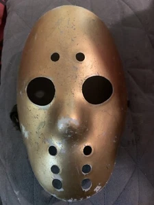 Máscara de hockey dorada vintage hecha en China - Imagen 1 de 2
