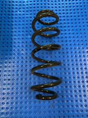 TOYOTA PRIUS PRIME FWD REAR COIL SPRING W/ INSULATOR OEM 2017 - 2020 - Image 1 of 4