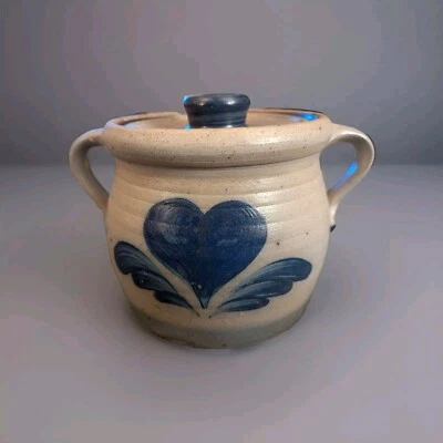 Vintage ROWE Pottery Double Handled Bean Pot w/ Lid Blue Heart 1991 - Image 1 of 4