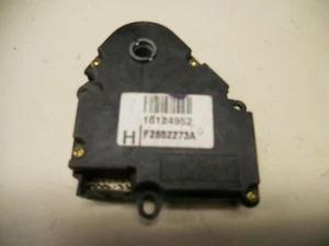  Corvette C-4 1990  1996 AIR CONDITIONED / HEATER BLEND DOOR ACCUATOR  - Picture 1 of 2
