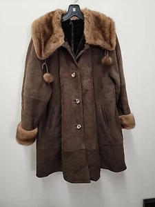Vintage Pellacci European Sheepskin USA Womens Medium Long Sleeve Brown Jacket - Picture 1 of 13