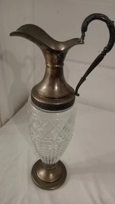 Plata de ley, vidrio cortado, jarra decantadora, mango de metal Foto 1 de 4