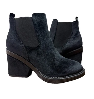 Black Faux Suede Ankle Boots Sz 9 Slip On Block Heel Booties Womens Qupid NEW - Image 1 of 4