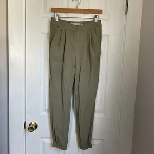 Pantalones de chándal plisados Shades of Grey de Micah Cohen Revolve talla XS para mujer - Imagen 1 de 8