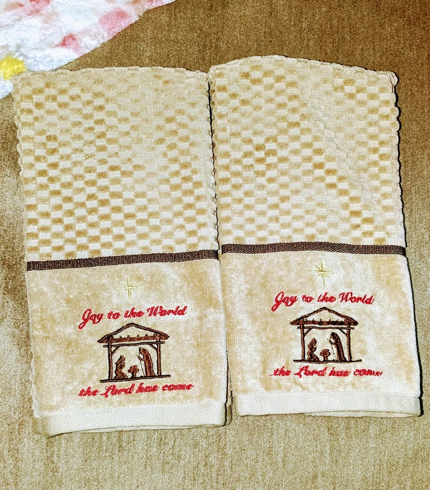 2 Large Kassa Fina Tan Embroidered Hand Towels 100% Cotton 16"X25" Holidays  - Image 1 of 4