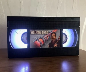 The Walking Dead Retro VHS Night Light, Desk Lamp, Kids, Zombies, TV, Horror - Picture 1 of 12