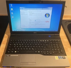 Fujitsu Lifebook A532 - Core i5 - 465GB HDD - 15,6 Zoll Notebook - Bild 1 von 3