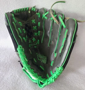 Franklin Fast Pitch Pro Series 22317 - 11" Softball Baseball Youth Glove. D Env - Picture 1 of 11
