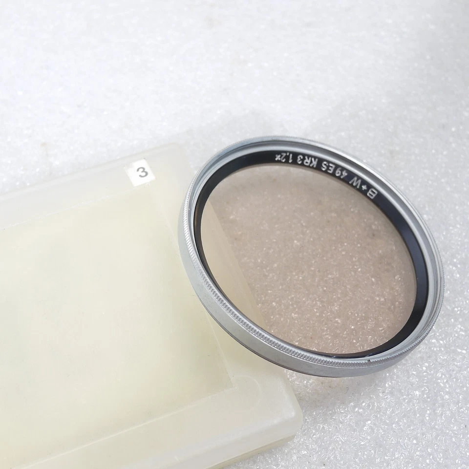 B+W 49mm KR 3 KR3 Warming Filter 35mm SLR Film DSLR Digital Schneider Kreuznach - Image 1 of 1
