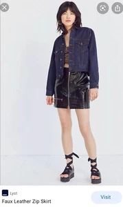 Falda de Cuero Patente Urban Outfitters Silence + Ruido Negro XS Nueva con Etiquetas $69 - Imagen 1 de 10