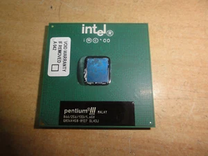Intel Pentium 3 866 MHz 256 KB 133 FSB Coppermine Sockel Socket 370 CPU - Bild 1 von 3