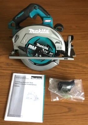 Makita GSH01Z 40V MAX XGT Brushless Cordless 7‑1/4" Circular Saw - Image 1 of 4