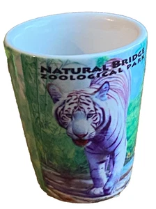 Natural Bridge Zoological Park Sibirischer Tiger Porzellan SCHNAPSGLAS - Bild 1 von 13