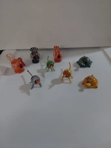 Bobblehead/Wobblehead Multicolore Piccoli Animali in Legno Artigianali (Set di 8) - Foto 1 di 6