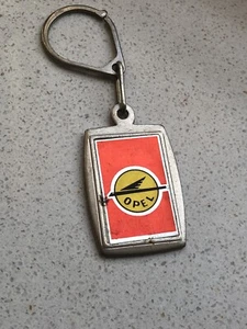 Portachiavi portachiavi vintage anni 60 logo Opel vintage emesso 1967 tutto metallo - Foto 1 di 3