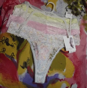 5 NEW JESSICA SIMPSON JS91016 RS ULTRA FLIRTY LACE THONG PANTIES XL - Picture 1 of 2