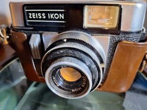 Fotocamera Zeiss Ikon Colora Rullino Pellicola Novicar 50mm 2.8 - Bild 1 von 3