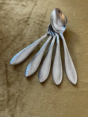 (5) Teaspoons Hampton Silversmith Argent Orfevres LONGWOOD Stainless 270  - Image 1 of 4