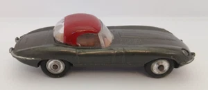 Corgi 307 - Jaguar E Type - Pre-loved model with repro screen & canopy (CT2321) - Picture 1 of 6