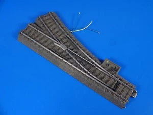 MARKLIN H0 - 24612 - Right Straight Turnout + 74490 Turnout Mechanism -- C Track - Picture 1 of 4