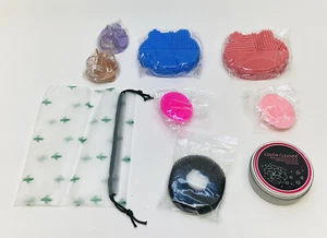 Silicon Makeup Brush Cleaning Mat with Brush Drying Holder Quick wash Kit - Picture 1 of 12