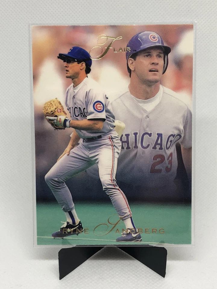 1993 Flair Ryne Sandberg #20 - Image 1 of 2