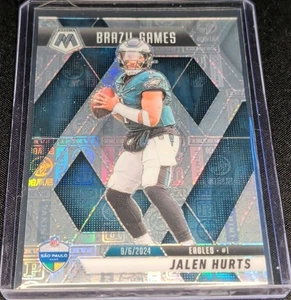 2025 Mosaic Jalen Hurts International Game Silver Knight #267 /149 Eagles - Bild 1 von 2