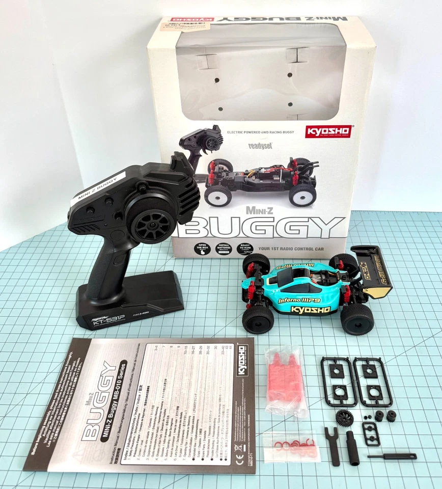 Kyosho Mini-Z Inferno MP9 TKI3 Buggy Emerald Green 32091EGBK + 2.4 GHz Radio - Image 1 of 4