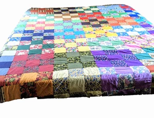 Handgefertigte süße Kinderdecke 74,5 x 88,5 Zoll Dinosaurier Erdnüsse Madagaskar Tiere - Bild 1 von 11