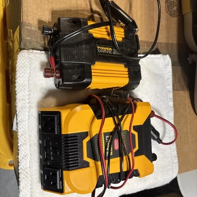 2 Power Drive 300 W Inversor Vehículo Inversor Enchufable Usb Ac/Dc Foto 1 de 4