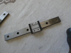 MISUMI -- Miniature Wide Block Linear Rail + Bearing 230mm Long -- SEBW14 - Bild 1 von 4