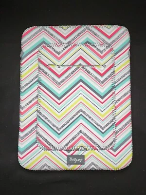 Thirty One NWOTS!  iPad, Tablet & Kindle Case. Chevron  Design. Neoprene  - Image 1 of 2