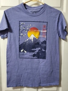 Riot Society Mount Fuji Japan Light Purple T- Shirt Size Small Boys - Picture 1 of 10