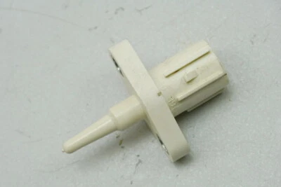 Royal Enfield Himalayan Temperature Sensor Airbox 18173 Km - Image 1 of 2