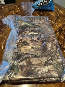 Very warm Russell Outdoors Realtree Pullover Hooded sweatshirt for hunting  - Picture 1 of 2
