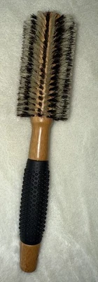 Sam Villa Boar & Nylon Bristle Hair Round Brush 40010 USED - Image 1 of 4
