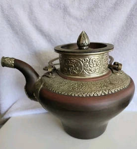 ​Antique Tibetan Brass Copper Butter Tea Pot Kettang with Patina Home Decor - Picture 1 of 19