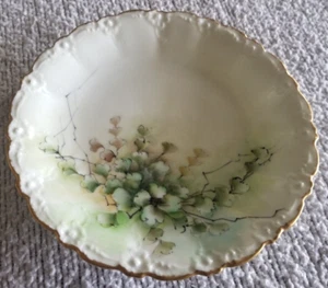 Vintage  Limoges France 6“ Plate / Raised Gold Trim / Hand Painted - Picture 1 of 11