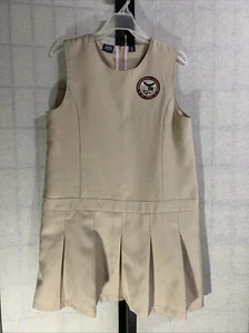 Izod ~ Girls Khaki Color Jumper Size 18.5 Plus- ILT Patch - Picture 1 of 8