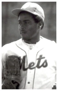 Juan Pizarro New York Mets Vintage Baseball Postcard PCNM - Picture 1 of 2