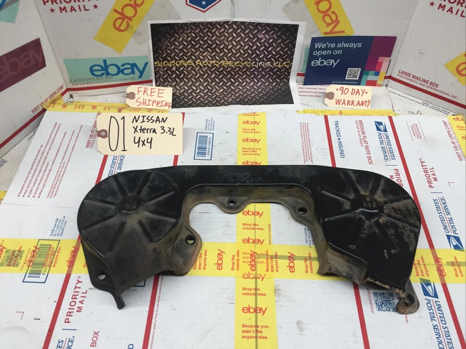 00-04 NISSAN XTERRA 3.3L ENGINE FRONT UPPER METAL COVER CAMSHAFT GEAR CAM GUARD  - Image 1 of 4