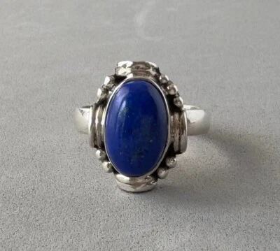 Anillo de plata de ley y lapislázuli talla 8,75; X723 Foto 1 de 4
