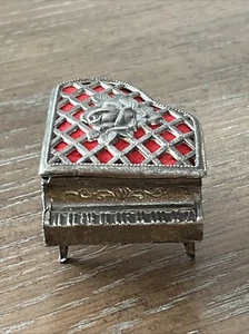 Vintage Metal Patina Brass Mini Grand Piano Rose Accent Jewelry Trinket Box - Picture 1 of 18