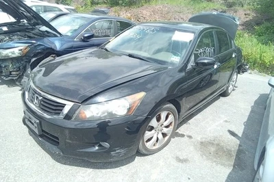 2010 Honda Accord Automatic Transmission OEM 139K Miles - LKQ394138373 - Image 1 of 4