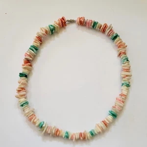 Vintage 17 Inch Shell Chip Necklace in Ivory Coral and Green Bead Tropical Style - Picture 1 of 10