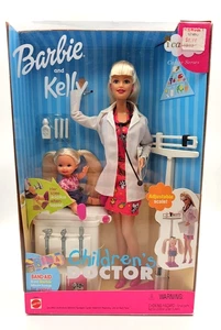 Barbie and Kelly I Can Be Career Series Children's Doctor Fashion Doll 2000 Vtg - Picture 1 of 4