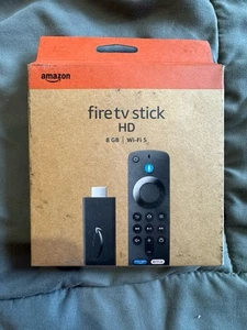 Amazon Fire TV Stick Alexa con telecomando vocale con pulsanti di controllo TV - Nuovo sigillato - Foto 1 di 2