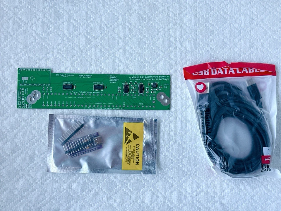 IBM Model F xwhatsit universal controller F AT/122/Unsaver/3178 - Image 1 of 1