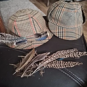 Cappello vintage 2x FAILSWORTH TWEED OLD BOND STREET LONDON inglese Deerstalker & Feather - Foto 1 di 21